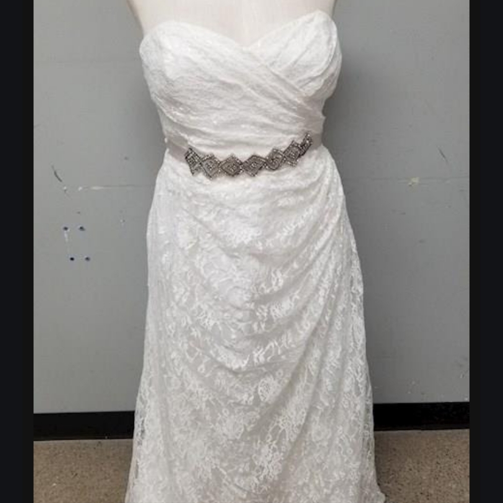 Davids Bridal wedding dress